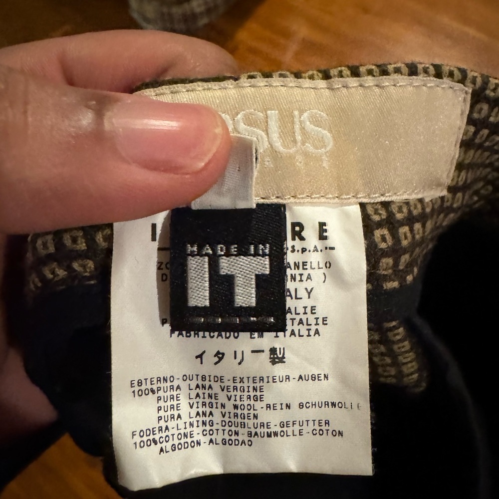 VERSUS  VERSACE men pants - Picture 3 of 6